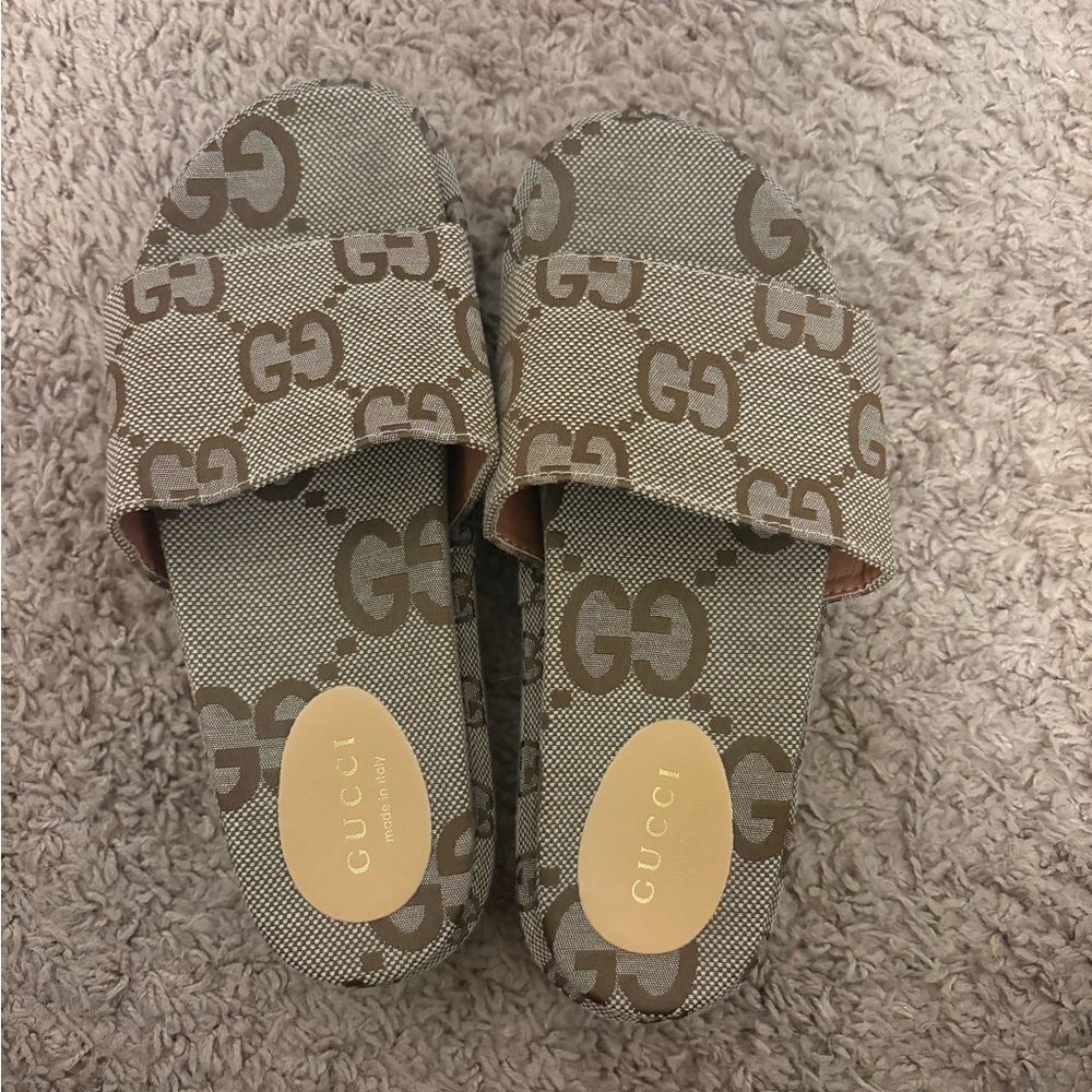 Gucci Beige and Brown GG Pattern Slides